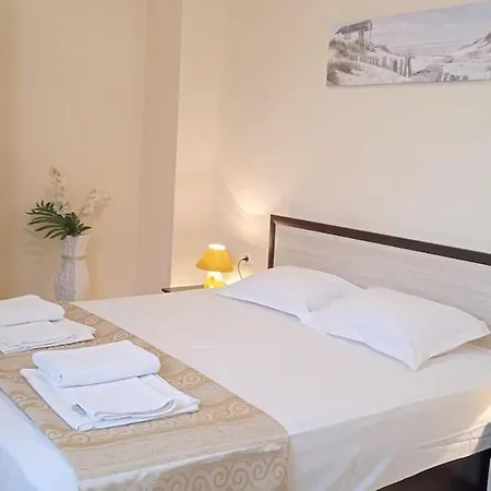 Апартамент в непосредствена близост до плажа Iii