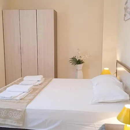 в непосредствена близост до плажа Iii Apartment Burgas
